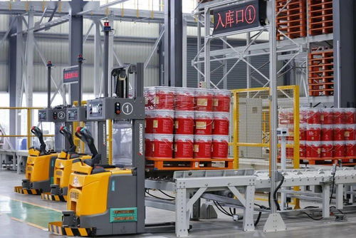 智能制造新生態(tài) 中國(guó)國(guó)際涂料大會(huì)首站赴亞士滁州綜合工廠(chǎng)考察